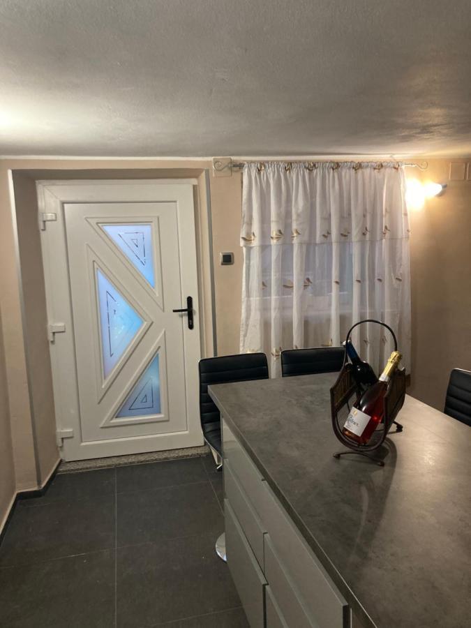 Apartman Sulic Воднян Екстериор снимка